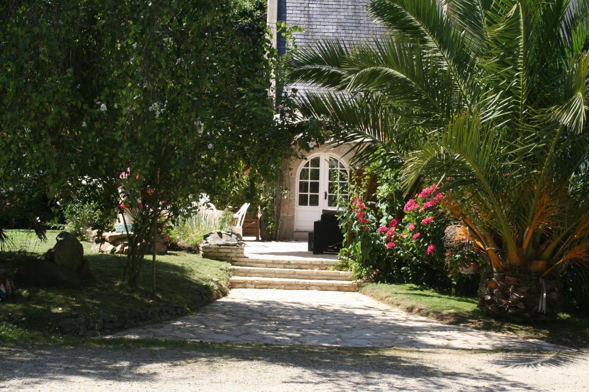 Chez Renee Et Raynal B&B Plounévez-Lochrist Zewnętrze zdjęcie