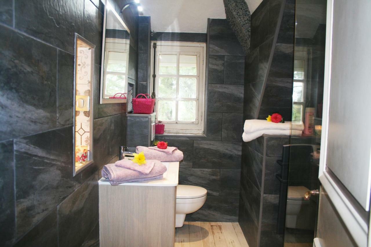 Chez Renee Et Raynal B&B Plounévez-Lochrist Zewnętrze zdjęcie
