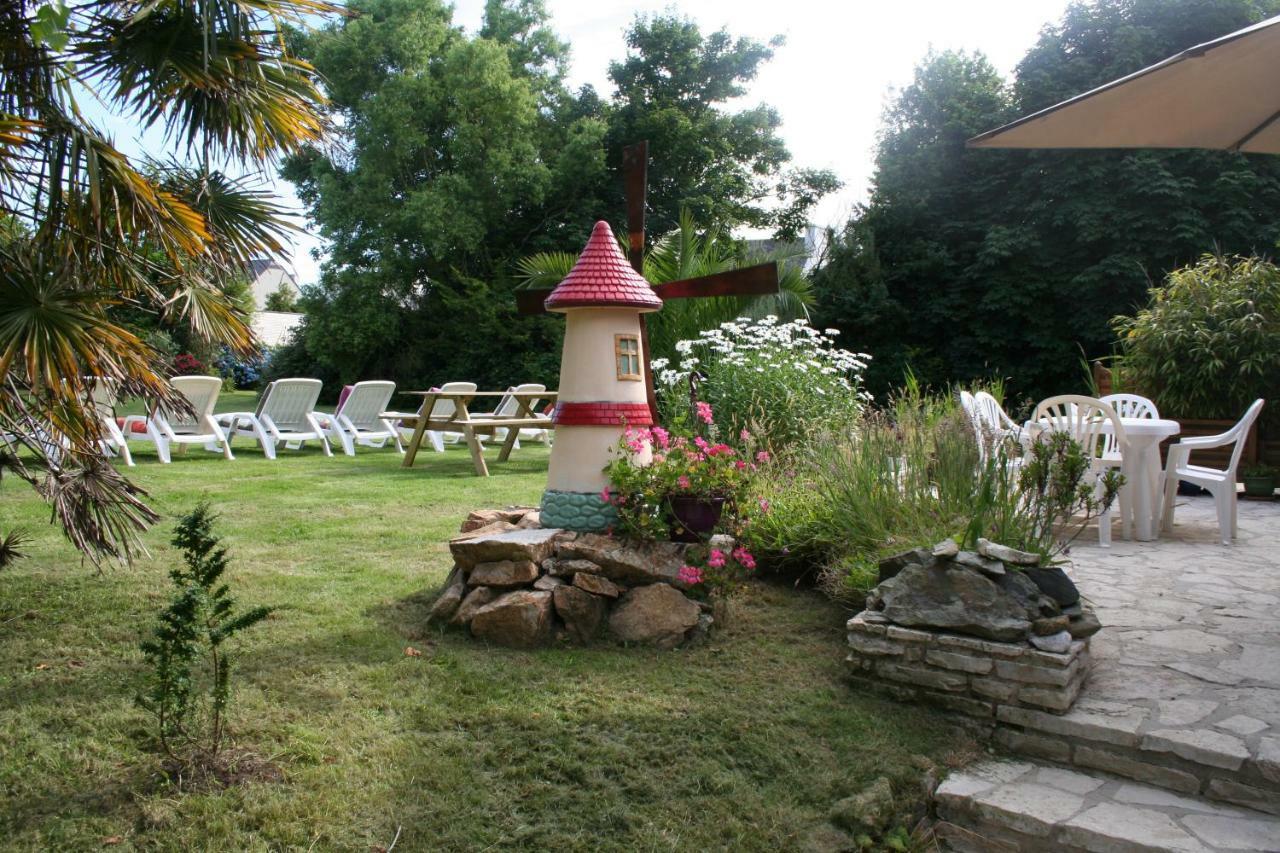Chez Renee Et Raynal B&B Plounévez-Lochrist Zewnętrze zdjęcie